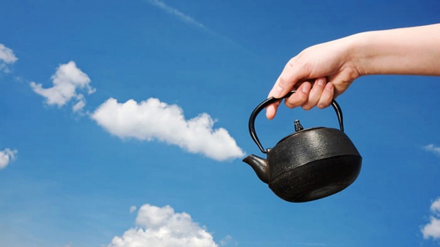 hand, kettle, the sky, clouds