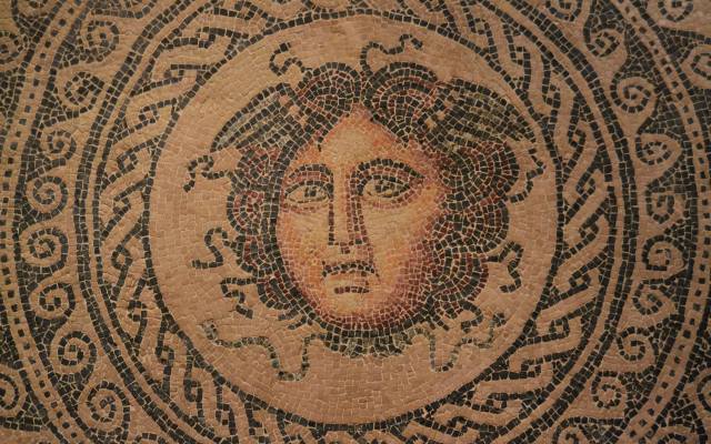 Valencia History Museum, Mosaic de la Medusa, Opus tessellatum