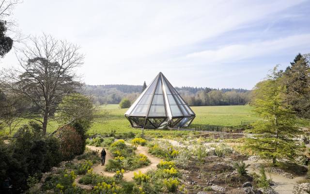 kinetic greenhouse, Woolbeding Estate, West Sussex, england