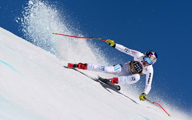 Ester Ledecka, Czech snowboarder and alpine skier, Alpine skiing