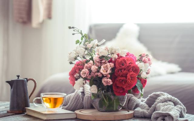 modern living room interior, artificial flower vase, roses