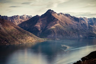 Озеро Вакатіпу, Queenstown, гори, річка, корабель, природа, Нова Зеландія