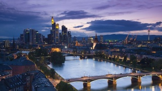 Frankfurt, město, noc, řeka, budovy, mosty, světla, osvětlení
