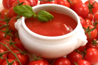 tomatoes, Tomato soup, tureen, tomatoes