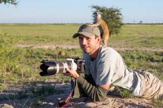 friendship, photographer, meerkat