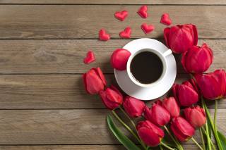 coffee, a cookie, tulips