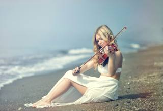 shore, violinist, Kery Rut Garcia