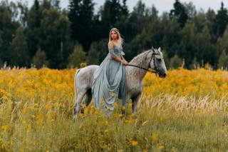 horse, girl, in nature, илья милорадов