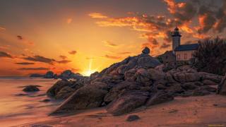 Маяк Lighthouse of Pontusval, Brittany, France