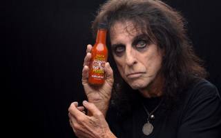 Alice Cooper, Hot Sauce, We Keep it Rock and Roll